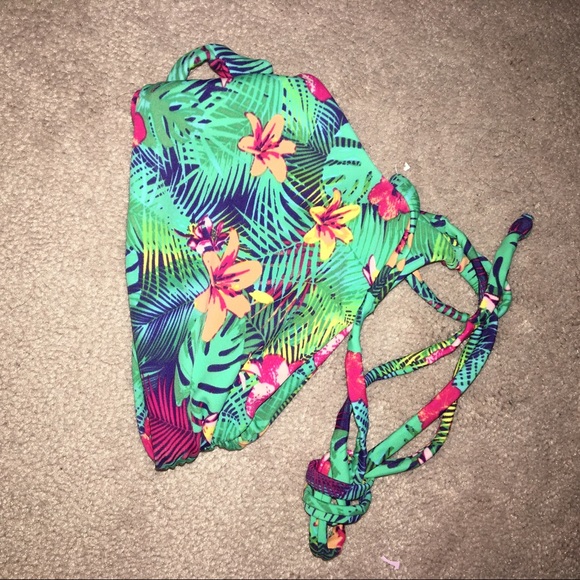 Floral Bikini Top - Picture 4 of 4